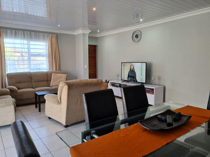 To Let 3 Bedroom Property for Rent in Kraaifontein East Western Cape